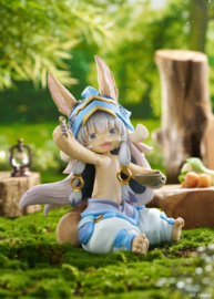 Made in Abyss Desktop Cute PVC Figure Nanachi (Mealtime ver.) 13 cm - Taito [Nieuw]