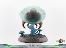 Metroid Prime PVC Figure Metroid (Standard) (Glow in the Dark) 21 cm - First 4 Figures [Pre-Order]