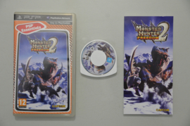 PSP Monster Hunter Freedom 2 (PSP Essentials)