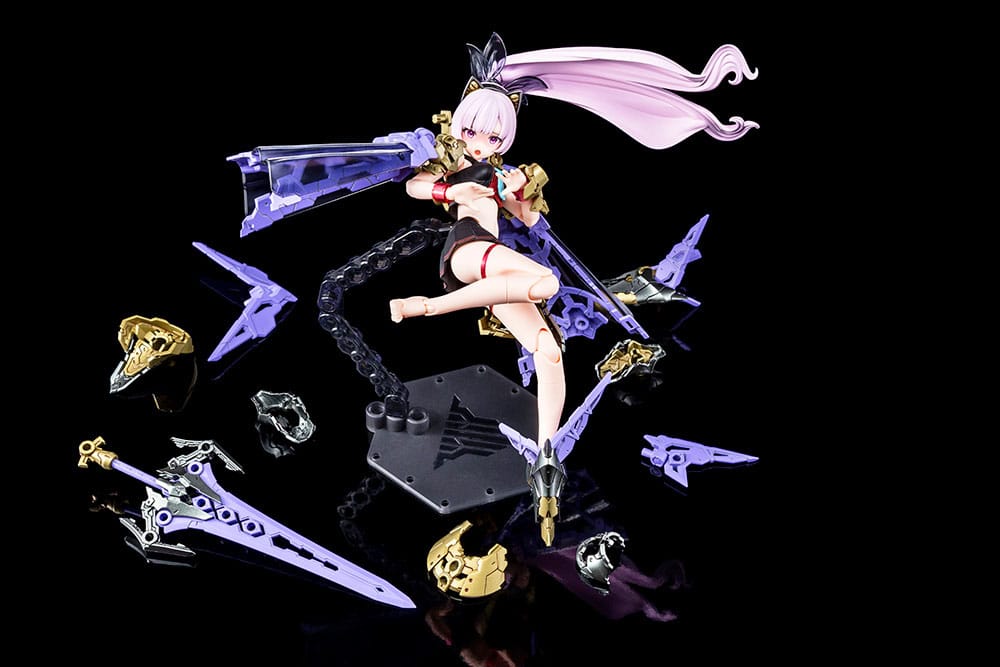 Megami Device Plastic Model Kit 1/1 Buster Doll Paladin Darkness Claw 17 cm - Kotobukiya [Nieuw]