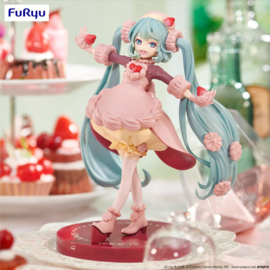 Hatsune Miku Figure Miku Strawberry Chocolate Short SweetSweets Series 17 cm - Furyu [Nieuw]