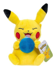 Pokemon Knuffel Pikachu with Oran Berry Accy 20 cm - Boti [Pre-Order]