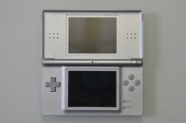 Nintendo DS Lite Gloss Silver