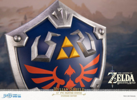 The Legend of Zelda Breath of the Wild PVC Figure Hylian Shield Standard Edition 29 cm - First 4 Figures [Nieuw]