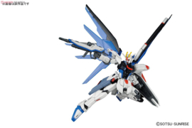 Gundam Model Kit HG 1/144 ZGMF-X10A Freedom Gundam Z.A.F.T. Mobile Suit - Bandai [Nieuw]