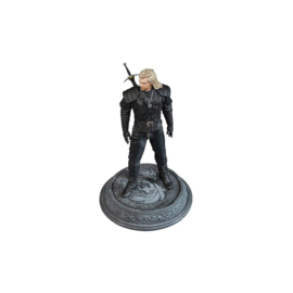 The Witcher Figure Geralt of Rivia (Netflix Series) - Dark Horse [Nieuw]