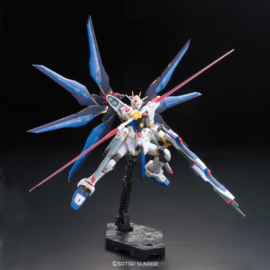 Gundam Model Kit RG 1/144 Strike Freedom Gundam Mobile Suit ZGMF-X20A - Bandai [Nieuw]