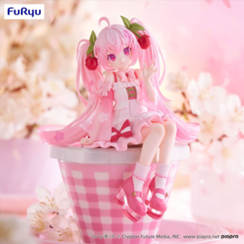 Hatsune Miku Noodle Stopper Figure Sakura Miku 2025 14 cm - Furyu [Nieuw]