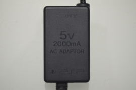 PSP Lader 2000mA AC Adapter - Sony