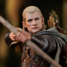 The Lord of the Rings Figure Legolas Deluxe Gallery PVC Statue 25 cm - Diamond Select [Pre-Order]