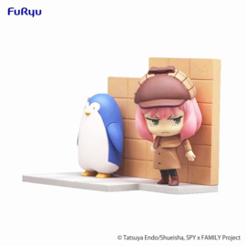 Spy x Family Figure Anya & Penguin 10 cm - Furyu [Nieuw]