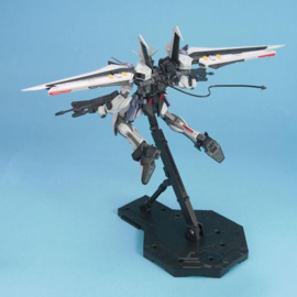 Gundam Model Kit MG Strike Noir - Bandai [Nieuw]