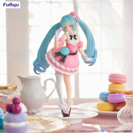 Hatsune Miku Figure Hatsune Miku Sweet Sweets Macaron Exceed Creative 21 cm - Furyu [Nieuw]