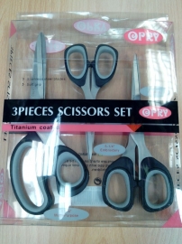 Opry 3 pieces scissors set.