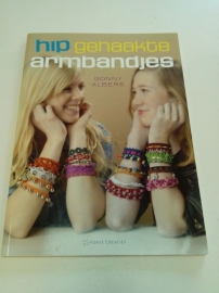 Hip gehaakte armbandjes