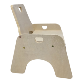 Houten Kinderstoeltje Robuuste Uitvoering