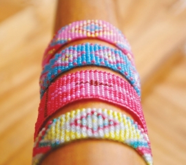 armband - Calli pink Aztec bracelet