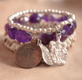 armband - Purple Buddha charm bracelet