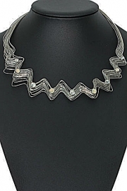 3012/H Collier met zig-zaglijnen en glaskleurige steentjes