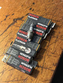 8x Bosch DR7BP  platinum bougies