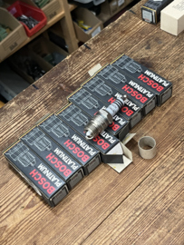 8x Bosch D8BP platinum bougies