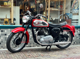 BSA A7 , 650cc van bouwjaar 1962 , €4300,-