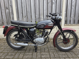 Triumph Tiger Cup , gereserveerd.