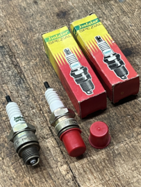 2 originele Isolator PM 14-175 , nieuw