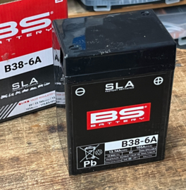 BS B38-6A , onderhoud vrij met deksel