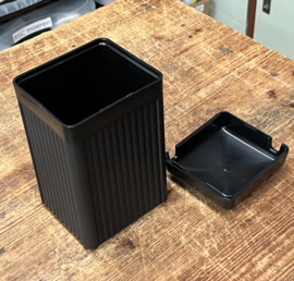 Accubak met deksel B49-6 model