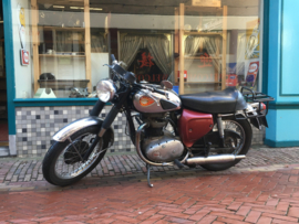 BSA A65 L , 1967 , verkocht.