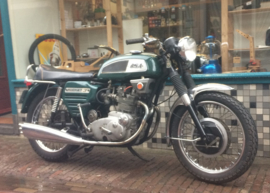 BSA Rocket III , verkocht.