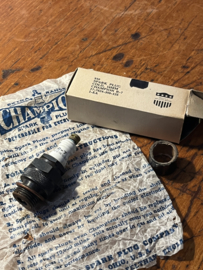 1x Champion R-7 dikke 18mm bougie