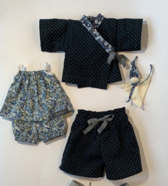 Complete Donker blauwe Kimono voor poppen van 35 tot 40 cm lang