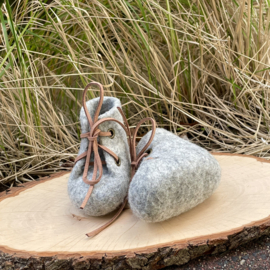 Woolen handmade booties - Natural grey