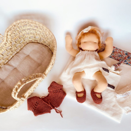 Petite Bébé - a 12''/30 cm tall  Waldorf Baby Doll in Mozes basket - Cinnamon