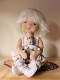 Art doll - Suzanna