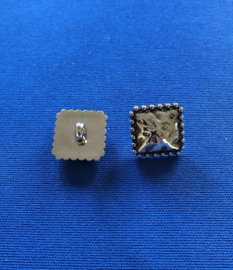 Knoop vierkant 18 mm zilver kleur