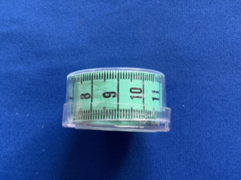 Plastic centimeter groen