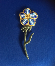 bloem met kraaltjes