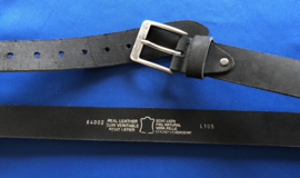 Leren heren riem 4 cm breed 105 cm lang zwart
