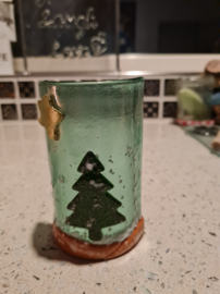 Kerstboom met ster in de hemel