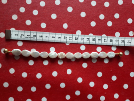 ovale barok parel armband met verguld slot