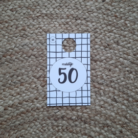 Kasthanger maat 50