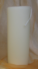 Cilinderkaars ecru 7,8 x 22 cm