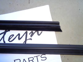 Weatherstripset PVC 2-door 09-1987 on, 4 pieces (Repro, New)