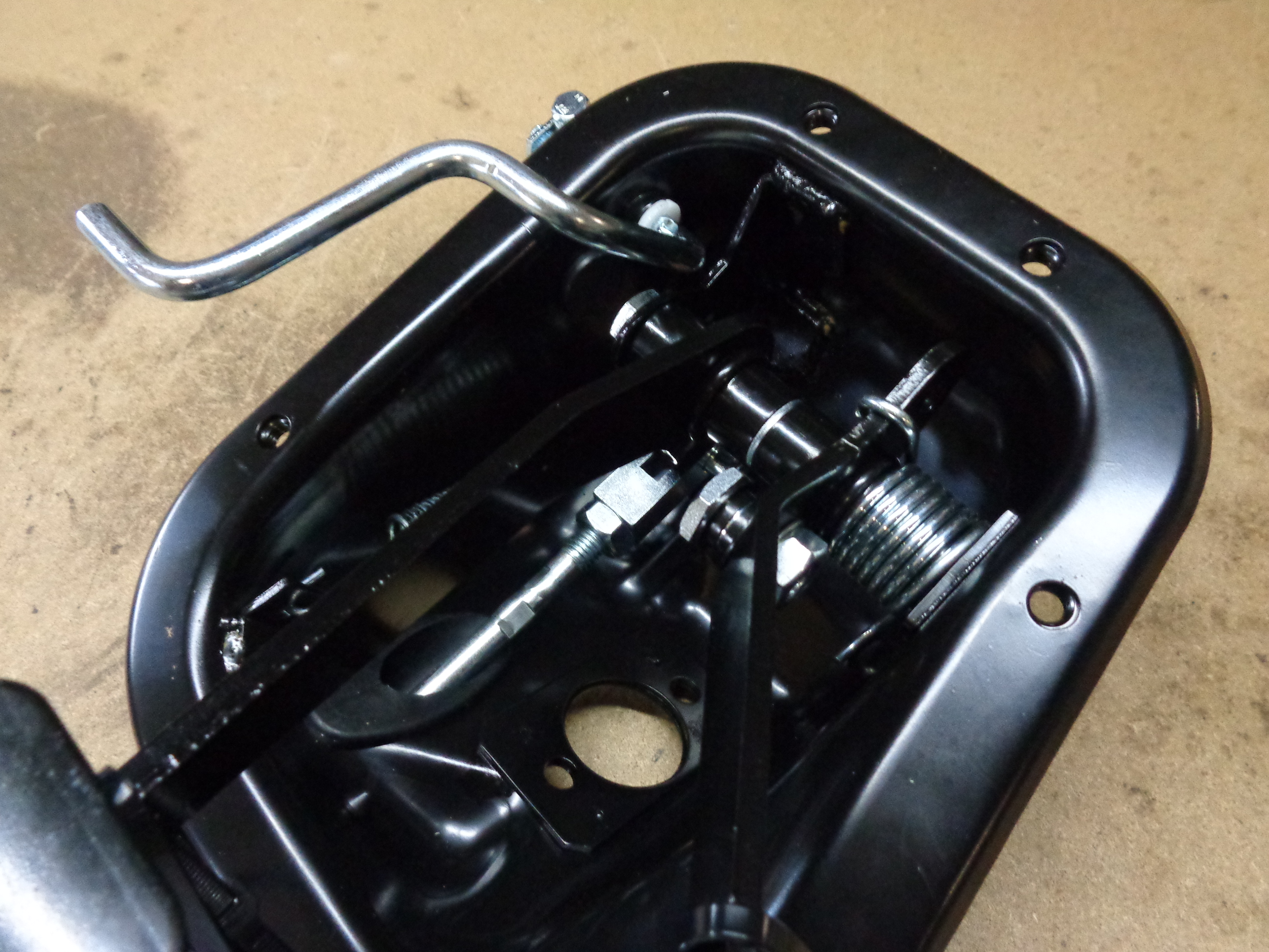 Pedalbox assembly manual gearbox LHD 1968 on (Repro, New)