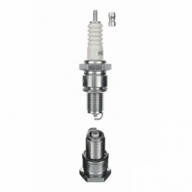 Spark plug NGK BP5E