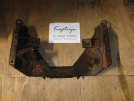 Subframe voor M20 motor (520/6) (Gebruikt)