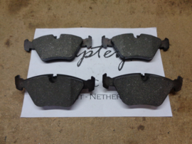  Brake pad set front M3 (New)